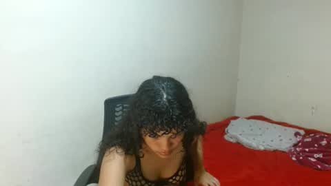 Snapshot of dakota_sweetx chatting on 01/31/25, 08:33 Dakota And Bellamy online show from 01/31/25, 08:33