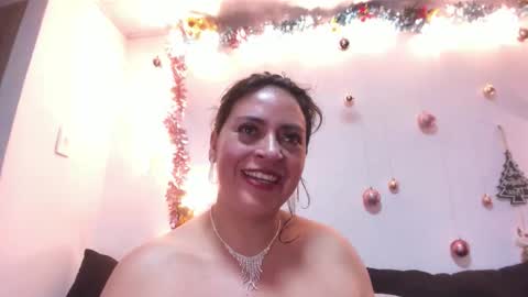 Dakotaagray online show from 12/14/25, 11:53