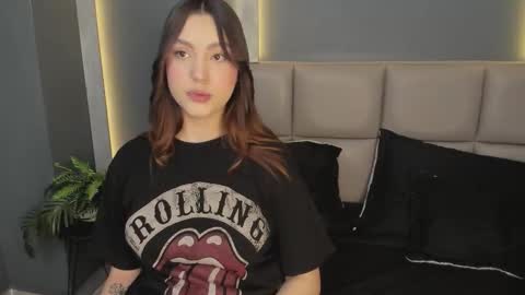 Dakota  online show from 12/14/25, 12:32