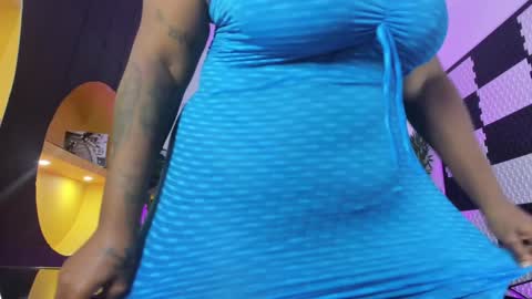 Snapshot of dakotasexshow2 chatting on 01/25/25, 08:00 Dakota Sex Show  online show from 01/25/25, 08:00