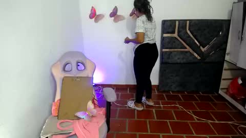 daleska_delicious1 online show from 03/27/26, 01:55