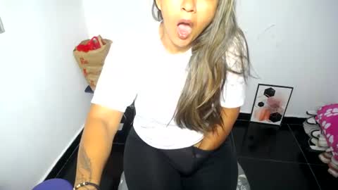 daleska_delicious1 online show from 07/05/26, 04:19