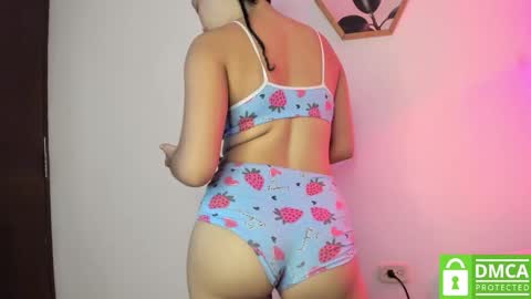 Snapshot of dalhila chatting on 11/02/25, 11:34 D A L H I L A online show from 11/02/25, 11:34