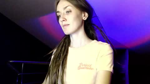 Snapshot of dalia_peach chatting on 12/02/24, 01:57 Dalia online show from 12/02/24, 01:57