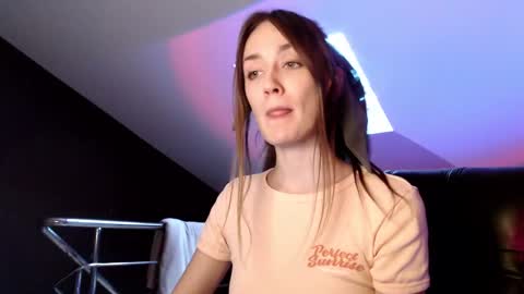 Snapshot of dalia_peach chatting on 12/08/24, 01:25 Dalia online show from 12/08/24, 01:25