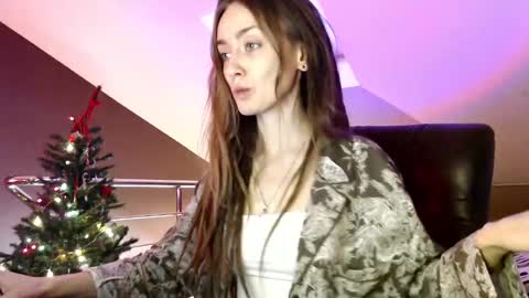 Snapshot of dalia_peach chatting on 01/03/25, 10:20 Dalia online show from 01/03/25, 10:20