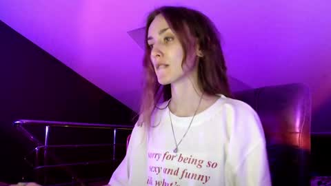 Snapshot of dalia_peach chatting on 01/21/25, 02:37 Dalia online show from 01/21/25, 02:37
