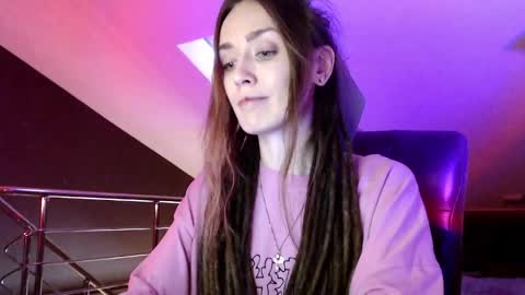 Snapshot of dalia_peach chatting on 01/25/25, 10:19 Dalia online show from 01/25/25, 10:19