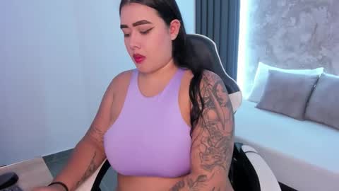 D A L I A  online show from 12/02/25, 07:42