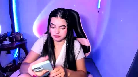 Dalia April online show from 03/22/26, 03:21