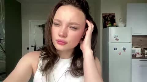 Snapshot of daliaaste chatting on 05/28/26, 10:34 Jenny online show from 05/28/26, 10:34