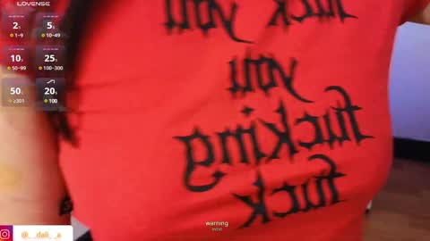 Snapshot of daliapunkt chatting on 01/05/25, 03:34 Dalia online show from 01/05/25, 03:34