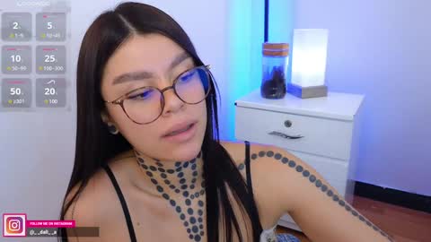 Snapshot of daliapunkt chatting on 01/25/25, 12:27 Dalia online show from 01/25/25, 12:27