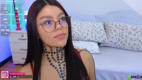 Snapshot of daliapunkt chatting on 02/15/25, 09:59 Dalia online show from 02/15/25, 09:59