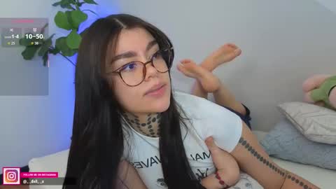 Snapshot of daliapunkt chatting on 11/21/25, 10:19 Dalia online show from 11/21/25, 10:19