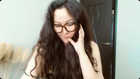 Snapshot of dalidayes chatting on 11/13/25, 06:34 Dali online show from 11/13/25, 06:34