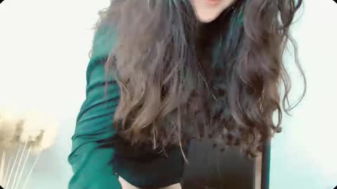 Snapshot of dalidayes chatting on 11/17/25, 05:13 Dali online show from 11/17/25, 05:13