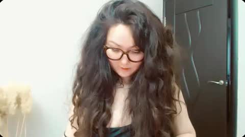 Snapshot of dalidayes chatting on 11/27/25, 07:32 Dali online show from 11/27/25, 07:32