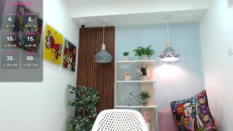 Snapshot of dalila_sky chatting on 02/26/25, 12:38 Dalila online show from 02/26/25, 12:38