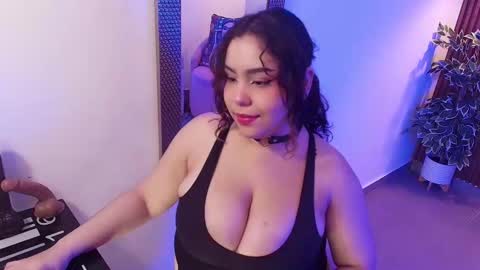 Snapshot of dalila_sky chatting on 10/02/25, 06:26 Dalila online show from 10/02/25, 06:26