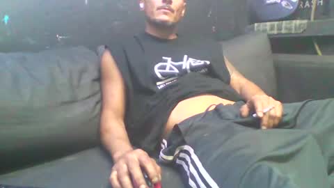 Snapshot of dallaslove23 chatting on 11/24/25, 12:05 dallaslove23 online show from 11/24/25, 12:05