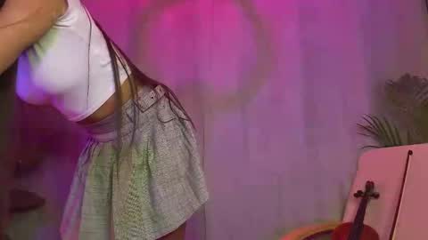 dalmatian_girl online show from 12/22/25, 07:33