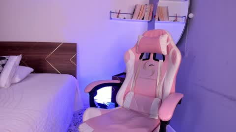 Dalyla online show from 01/06/25, 03:51