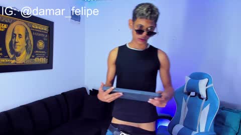 damar_felipe online show from 01/18/25, 07:07