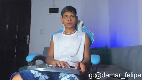 damar_felipe online show from 02/22/25, 04:29
