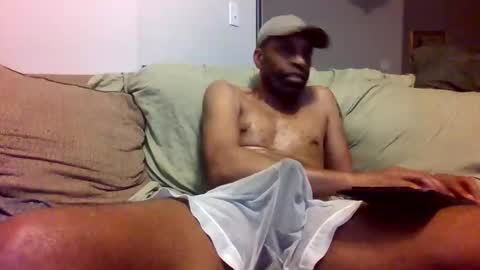 Snapshot of dameatis_brown chatting on 04/14/26, 05:13 Dameatis Brown online show from 04/14/26, 05:13