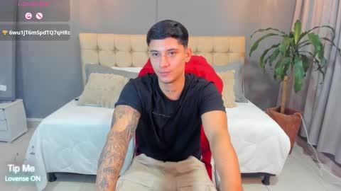 DAMIAN online show from 10/16/25, 10:27