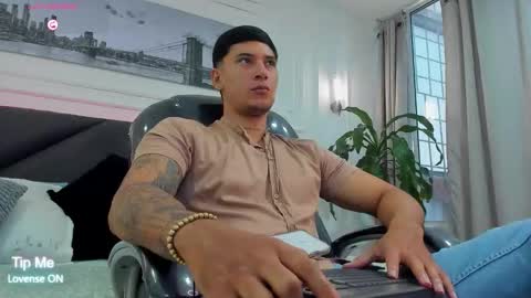 DAMIAN online show from 01/16/26, 01:26