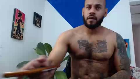 Snapshot of damian64436171 chatting on 01/10/25, 05:13 damian64436171 online show from 01/10/25, 05:13