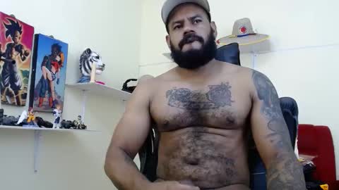 Snapshot of damian64436171 chatting on 10/21/25, 10:21 damian64436171 online show from 10/21/25, 10:21