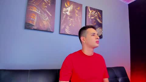 Snapshot of damian__oliver chatting on 01/18/25, 05:31 Damian Oliver online show from 01/18/25, 05:31