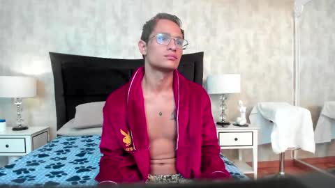 Damian Garcia online show from 04/25/26, 12:30