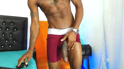 Snapshot of damian_hart_24cm chatting on 10/10/25, 08:57 damian_hart_24cm online show from 10/10/25, 08:57