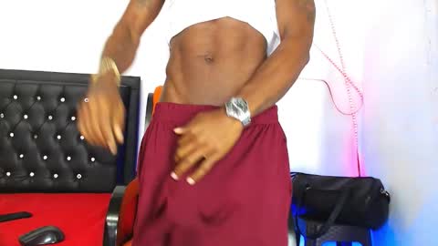 Snapshot of damian_hart_24cm chatting on 11/05/25, 10:59 damian_hart_24cm online show from 11/05/25, 10:59