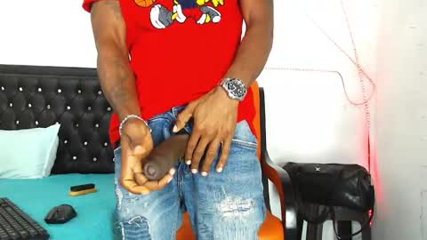 Snapshot of damian_hart_24cm chatting on 12/05/25, 11:19 damian_hart_24cm online show from 12/05/25, 11:19