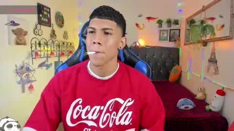 Damian online show from 01/12/26, 03:23