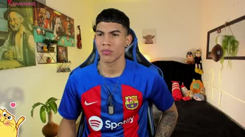 Damian online show from 03/30/26, 03:18