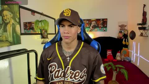 Damian online show from 04/09/26, 01:05