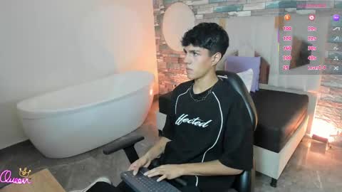 Snapshot of damian_tay chatting on 05/12/26, 11:40 damian_tay online show from 05/12/26, 11:40