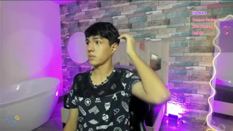 Snapshot of damian_tay chatting on 05/14/26, 11:39 damian_tay online show from 05/14/26, 11:39