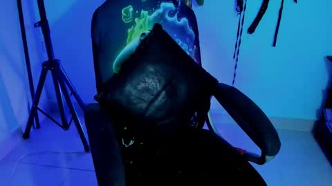 Damian torner online show from 10/21/25, 08:26