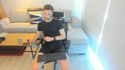 Snapshot of damiano007 chatting on 02/16/25, 11:59 CockandLoad online show from 02/16/25, 11:59