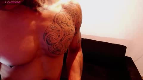 ---Taylor--- online show from 01/07/25, 12:34