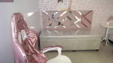 Damia online show from 06/04/26, 04:46