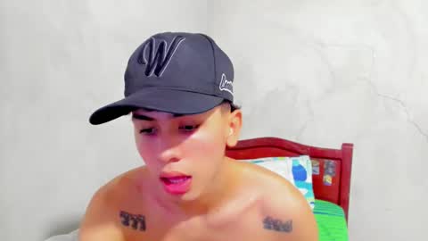 Snapshot of damien_444 chatting on 09/30/25, 12:10 damien_444 online show from 09/30/25, 12:10