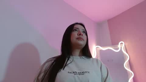 Damii online show from 12/16/25, 03:11